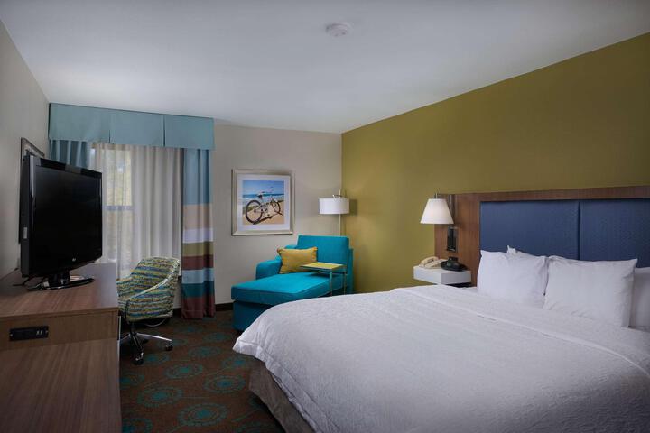 1 King Bed with Refrigerator, Microwave (16 of 29)