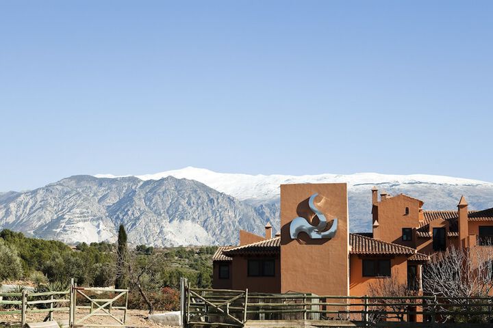 Hotel & Winery Señorío de Nevada