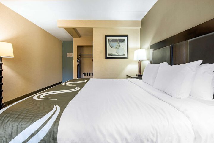 Standard | King Bed (1 of 9)
