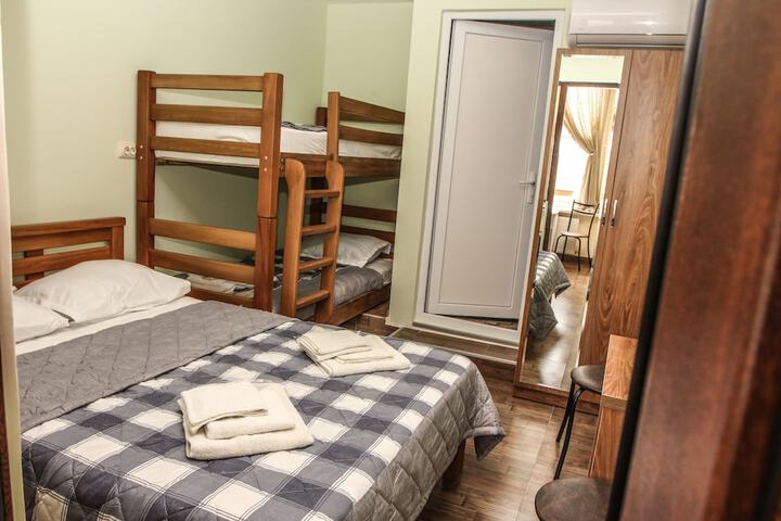 Room 18 of 26