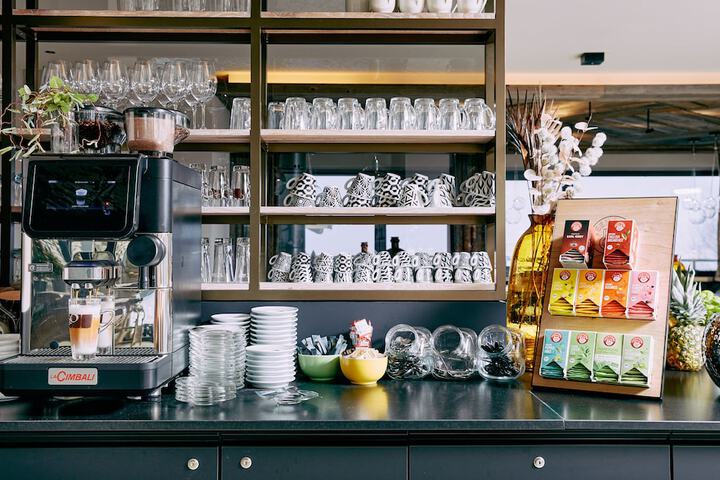 Breakfast/Coffee Service 59 of 95