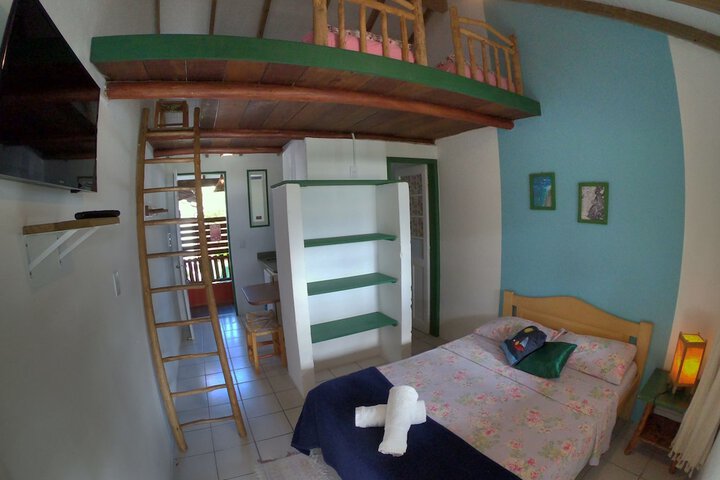 Room 15 of 104