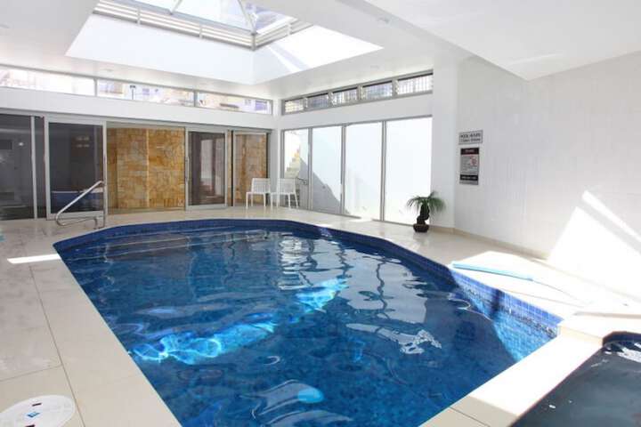 Pool 66 of 96