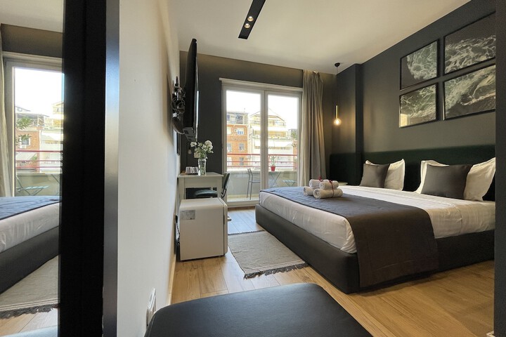 Room 42 of 68