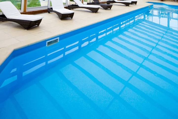 Pool 15 of 24