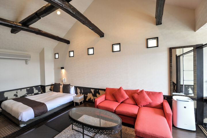 Room 20 of 118
