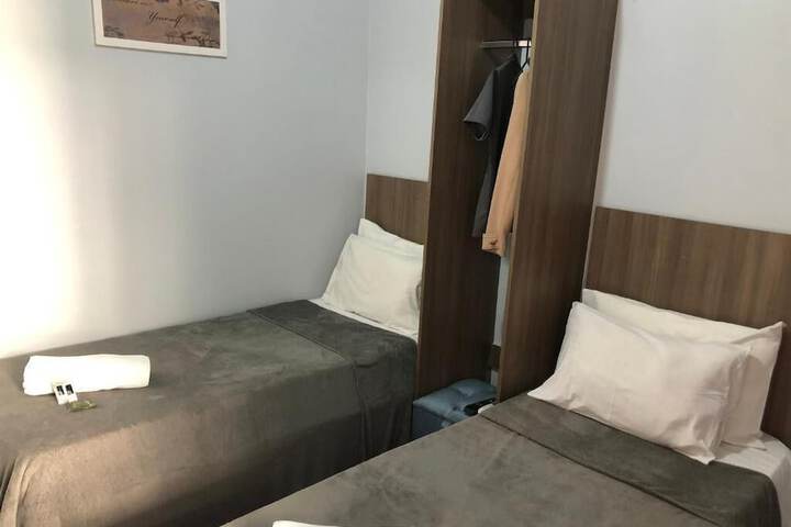 Room 6 of 51