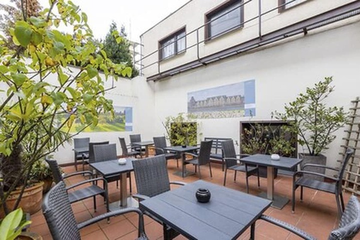 Terrace/Patio 55 of 57