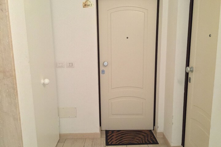 Room 24 of 69