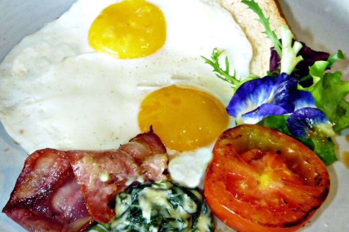 Breakfast/Coffee Service 90 of 109