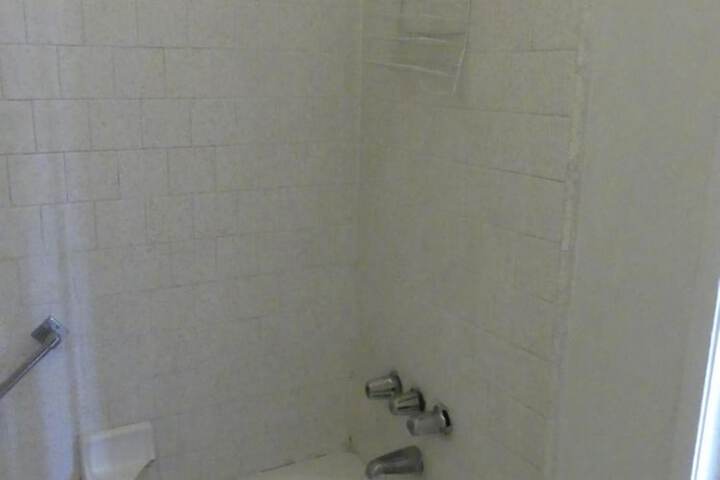Room 41 of 57