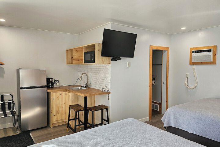 Room 5 of 25