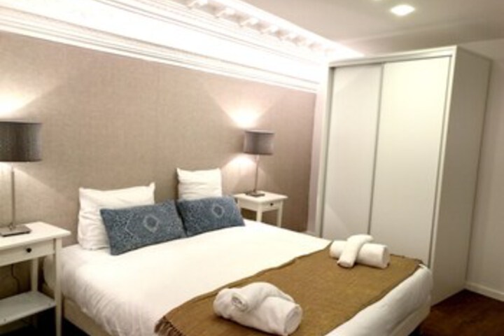 Room 36 of 60