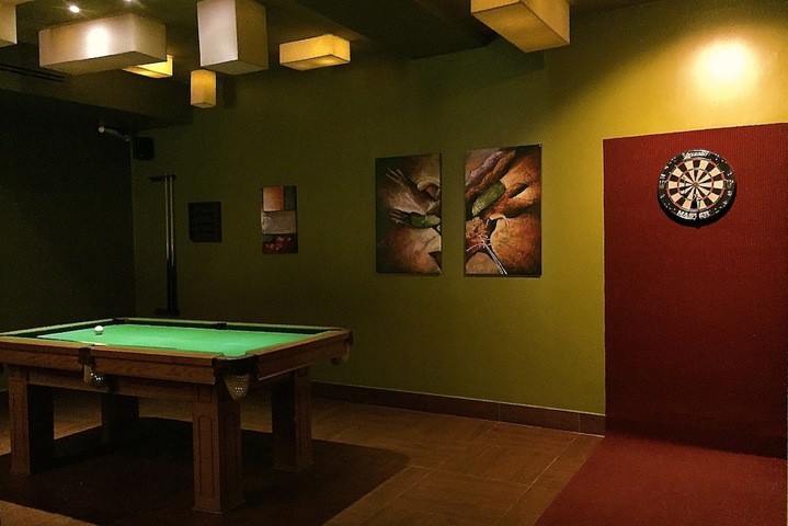 Game room