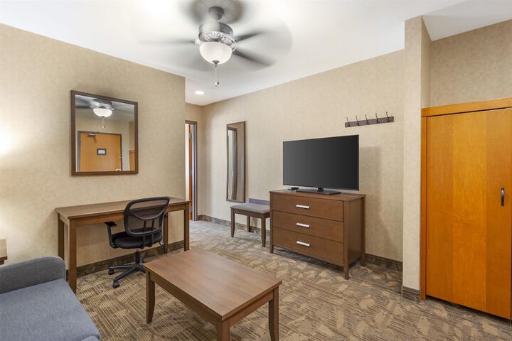 Room 27 of 45