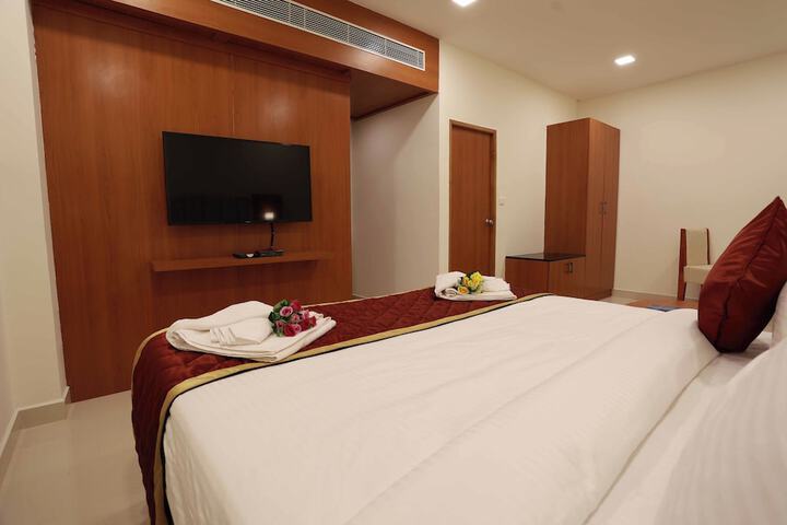Room 55 of 79
