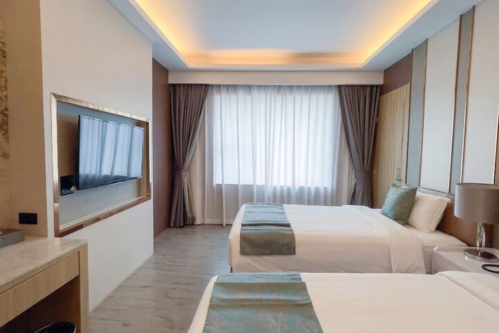 Room 44 of 88