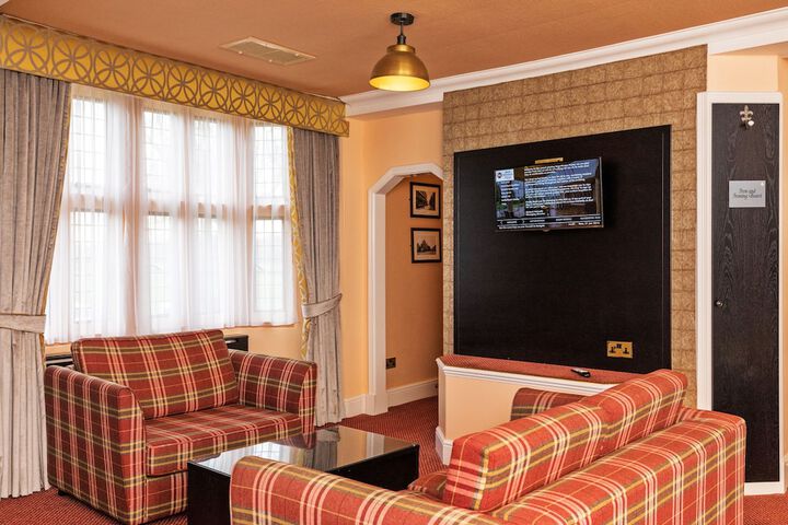 Room 11 of 54