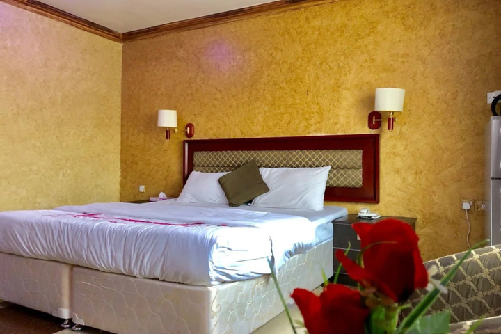 Room 3 of 23