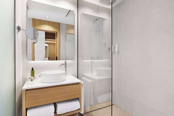 Bathroom Interior Photo