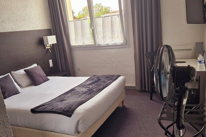Room 15 of 41