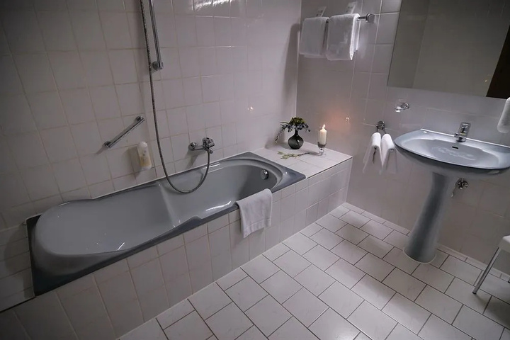 Clean Restrooms
