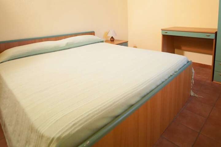 Room 3 of 39