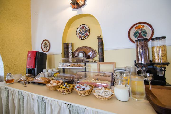 Dining Photos
