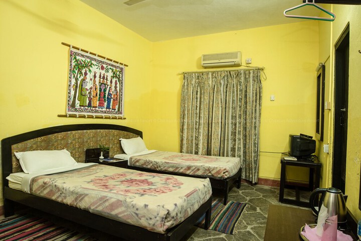 Room 6 of 38