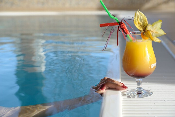 Hotel with Pool