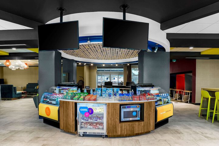 Snack bar
