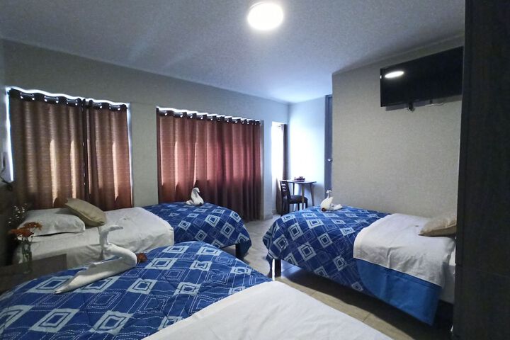 Room 9 of 39