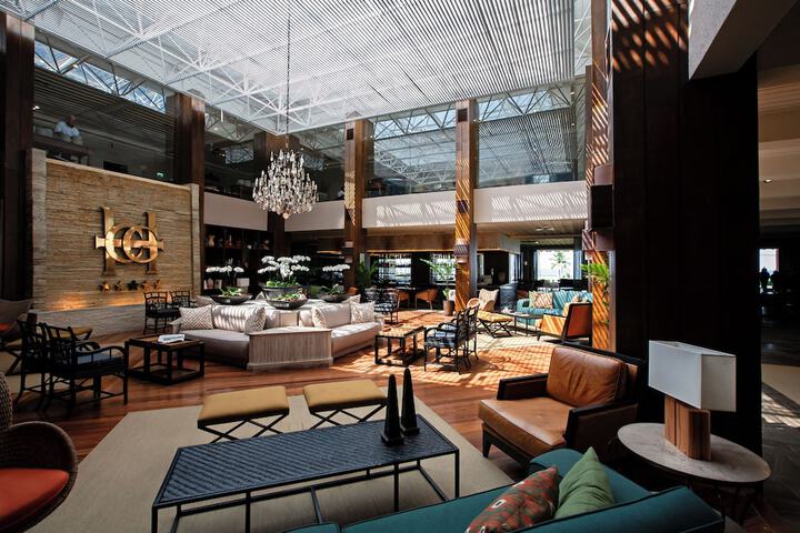 Hotel Interior 4 of 94