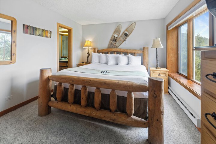 Room 46 of 226