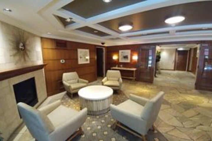 Hotel Interior 22 of 27