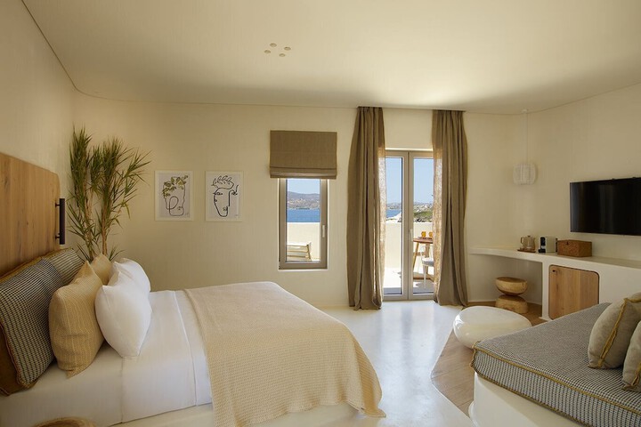 Room 8 of 60