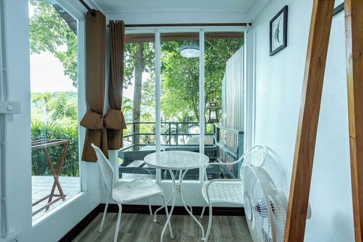 Terrace/Patio 104 of 203