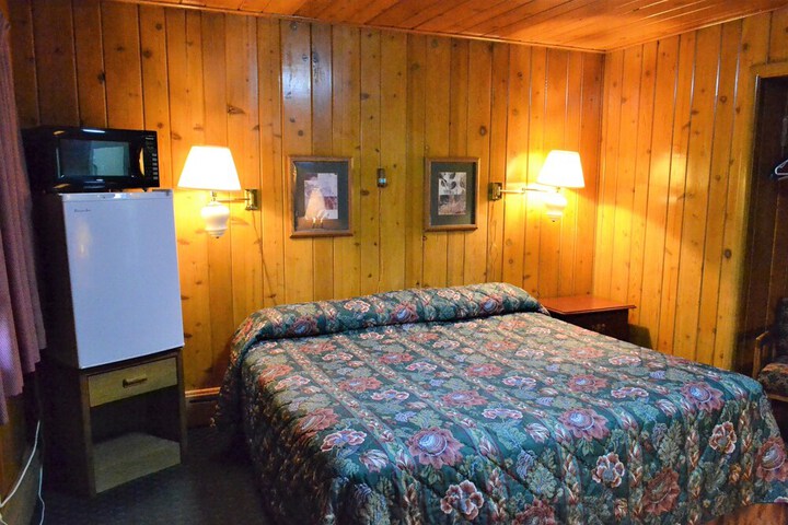 Room 22 of 81