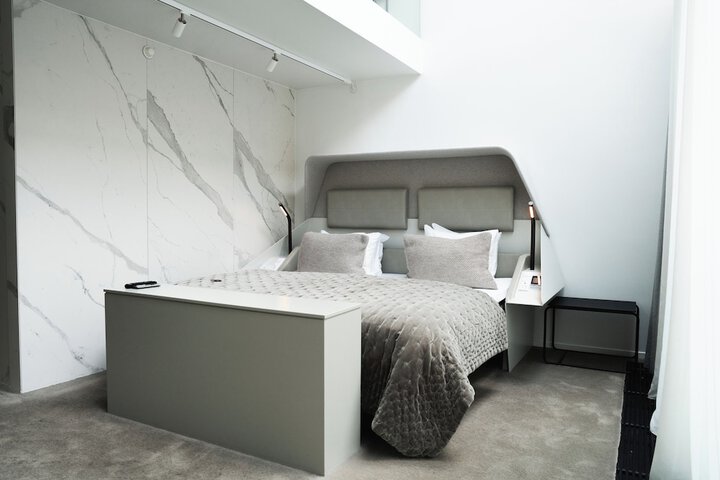 Room 18 of 45