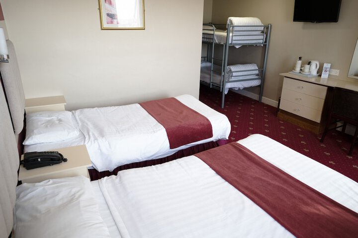 Room 10 of 63