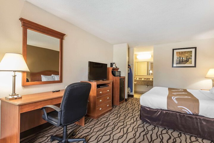 Standard | King Bed (2 of 12)