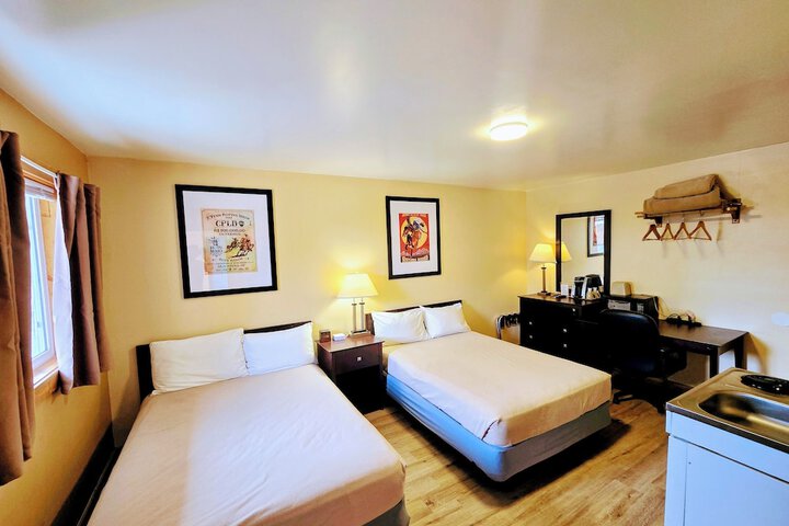 Room 21 of 50