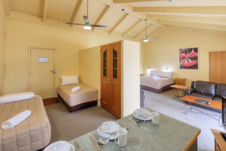 Room 21 of 47