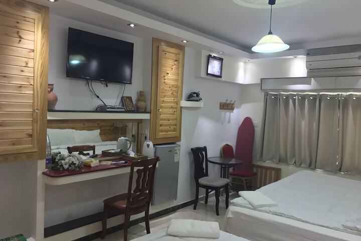 Room 16 of 17