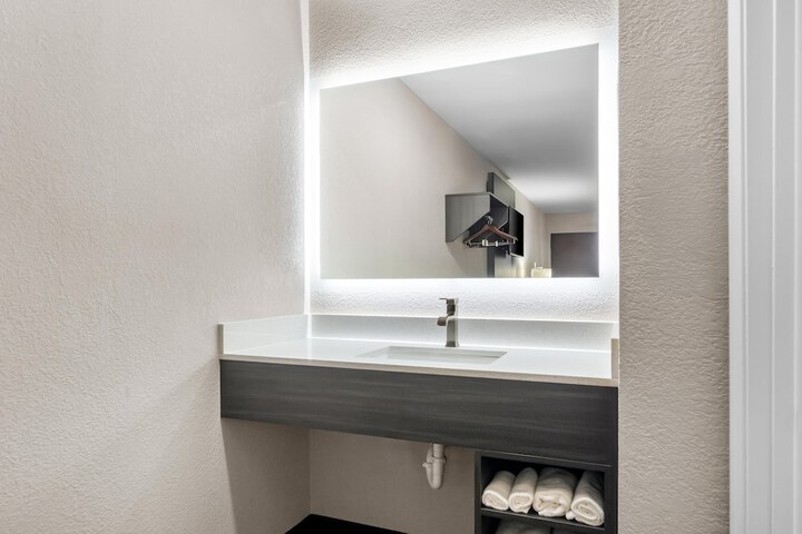 Bathroom Interior Photo