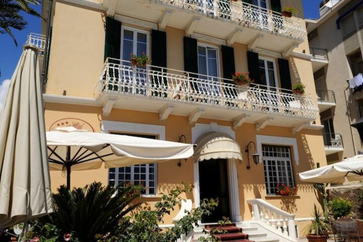 Hotel 52 of 56