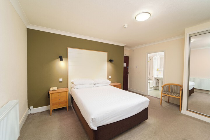 Room 21 of 89