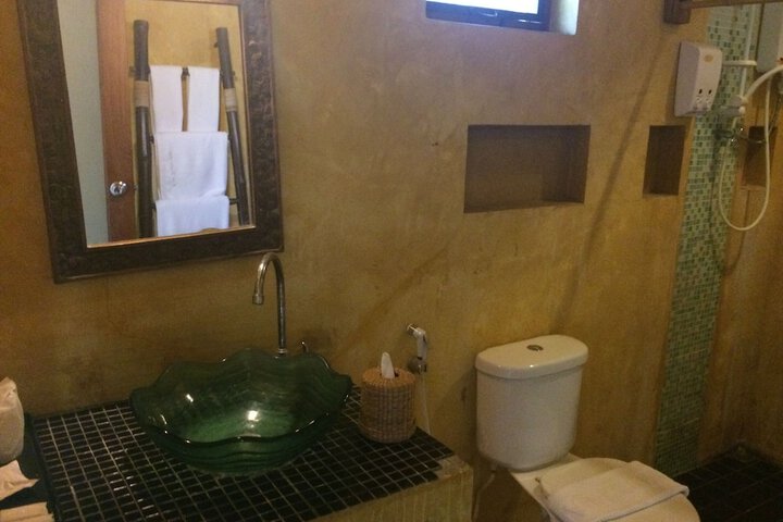 Room 20 of 33