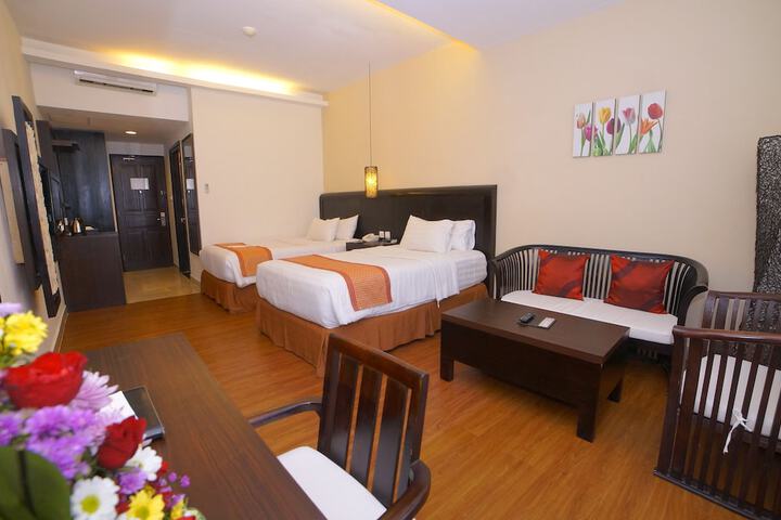 Room 9 of 85