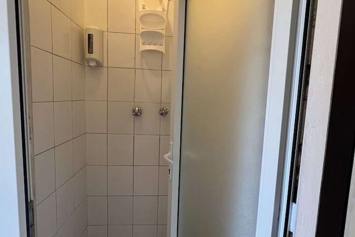 Room 59 of 71